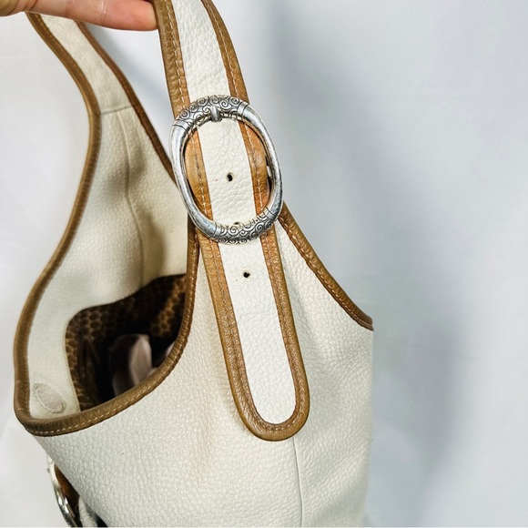 Brighton hobo bag leather shoulder artisan hardware contrast trim cream tan - Picture 10 of 13
